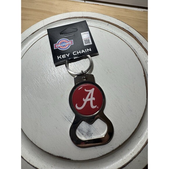 Official Collegiate Alabama Crimson Tide Bottle Opener Key Chain NWT NCAA - Picture 1 of 3